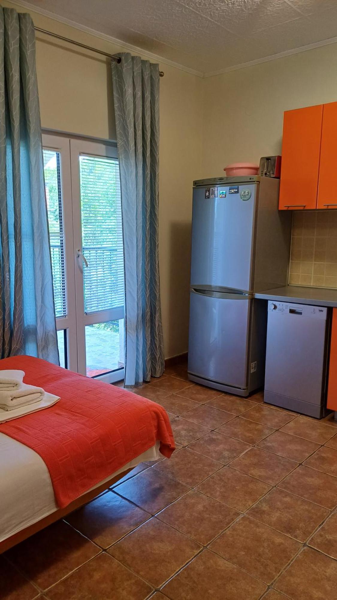 Apartments Villa-G Lustica 蒂瓦特 外观 照片