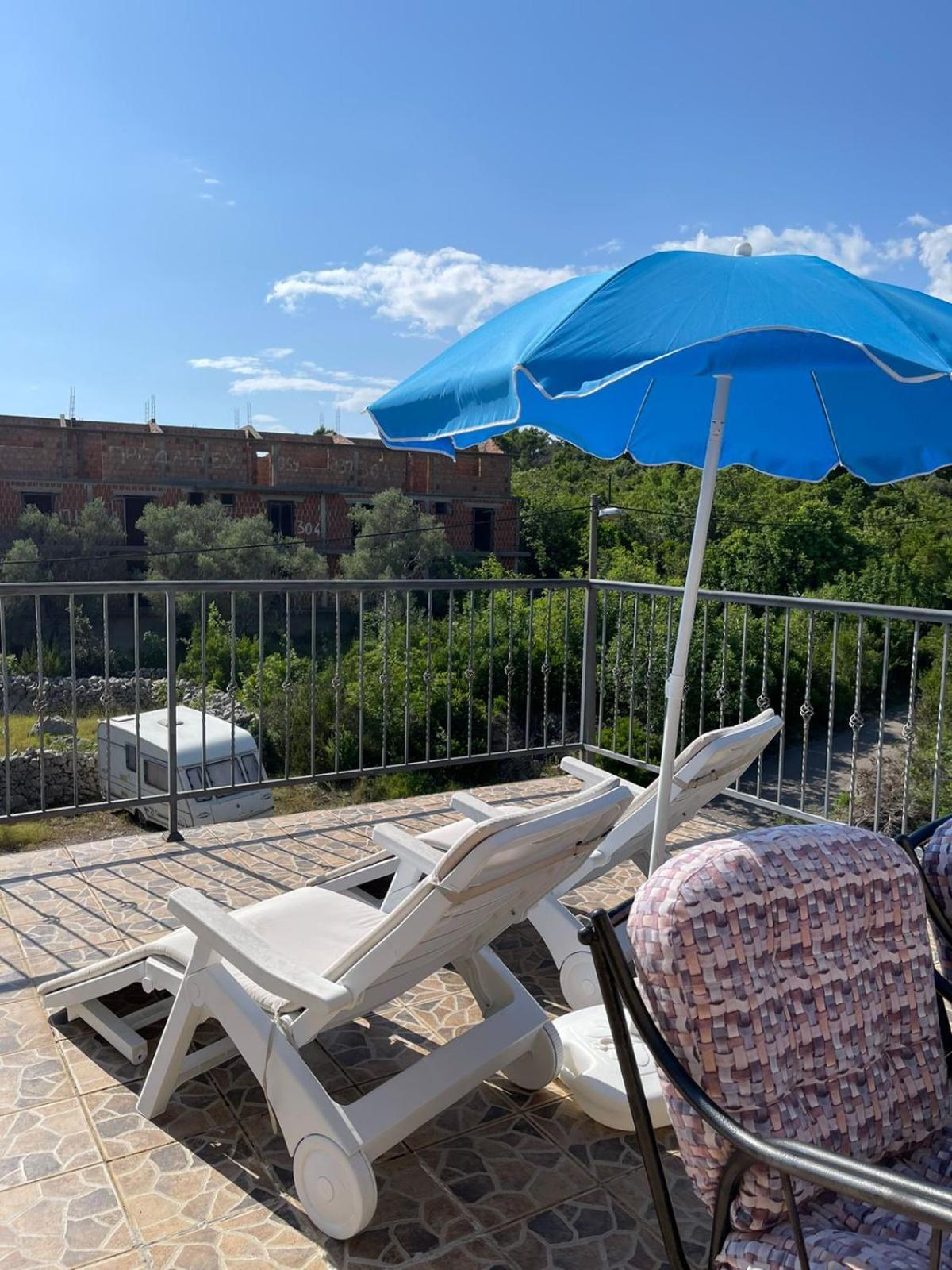 Apartments Villa-G Lustica 蒂瓦特 外观 照片
