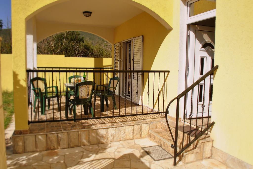 Apartments Villa-G Lustica 蒂瓦特 外观 照片